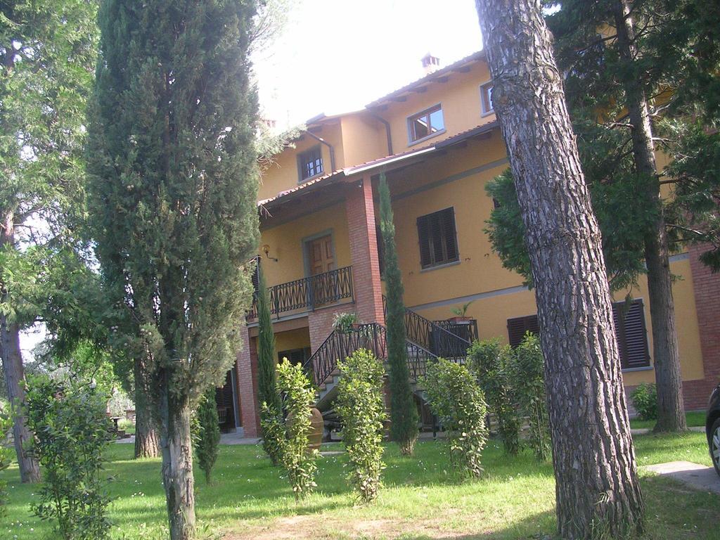 Guardalaluna Villa Pian di Scò Esterno foto