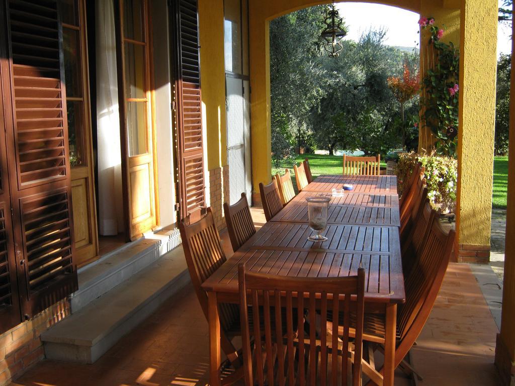 Guardalaluna Villa Pian di Scò Esterno foto