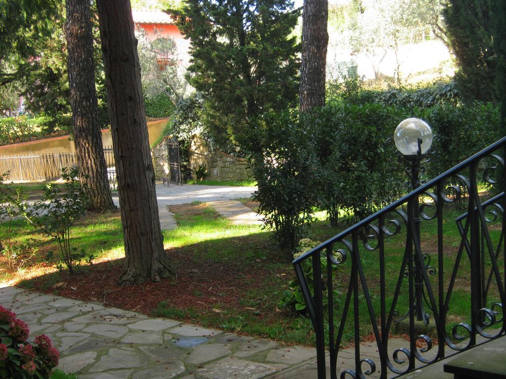 Guardalaluna Villa Pian di Scò Esterno foto