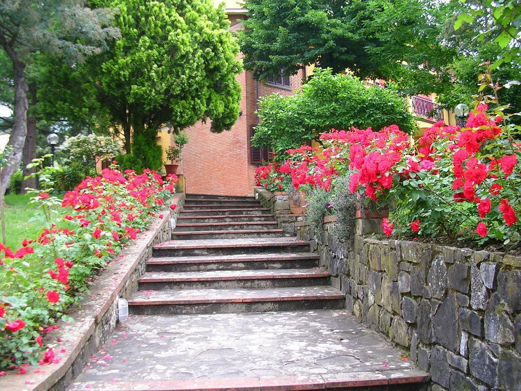 Guardalaluna Villa Pian di Scò Esterno foto