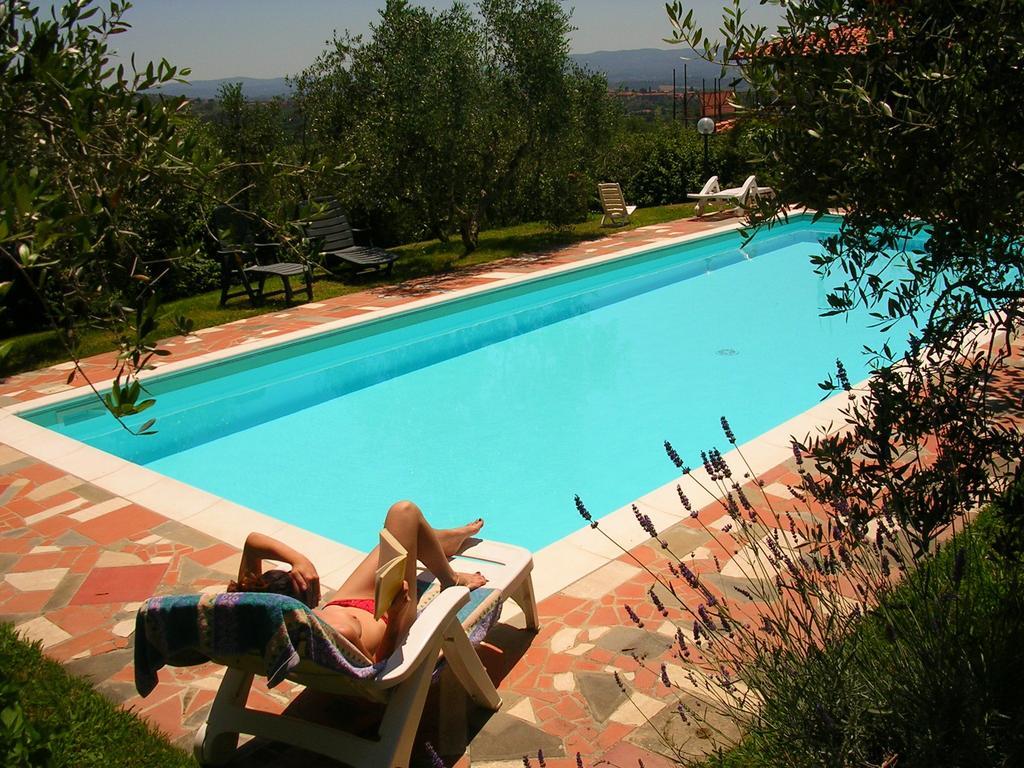 Guardalaluna Villa Pian di Scò Esterno foto