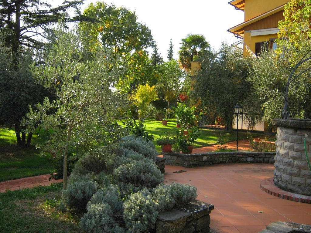 Guardalaluna Villa Pian di Scò Esterno foto