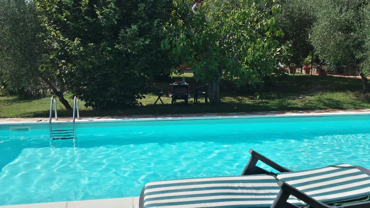 Guardalaluna Villa Pian di Scò Esterno foto